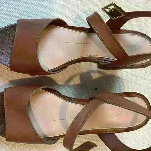 Gianni Bini wood block heels Sz 6 1/2 - Picture 1 of 11